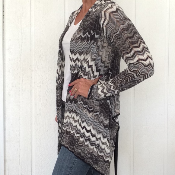 BCBG MAXAZRIA SILK DRAPED OPEN FRONT ZIG ZAG CARDIGAN MEDIUM - Picture 3 of 8